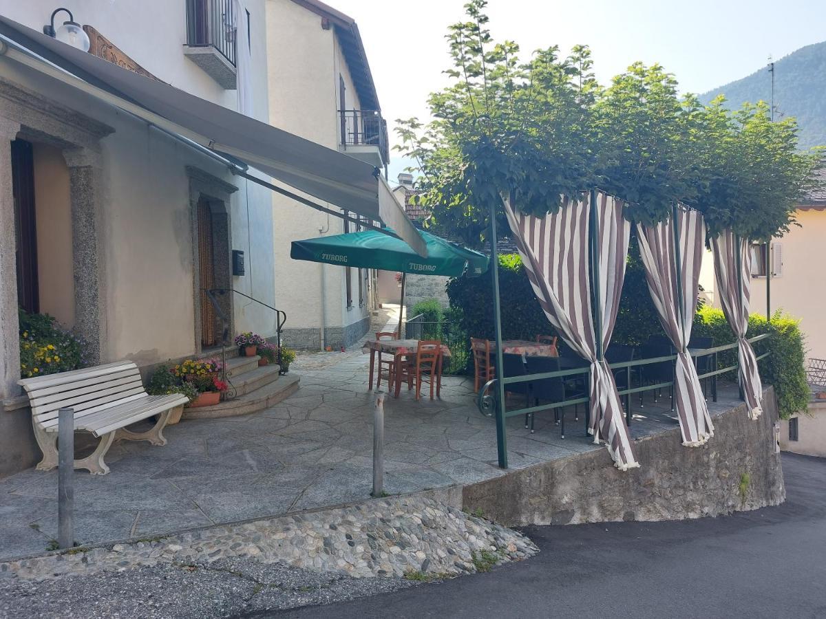 Trattoria Bar Pace Hotel Re ภายนอก รูปภาพ