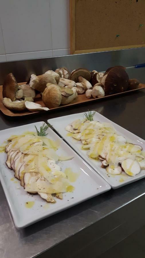 Trattoria Bar Pace Hotel Re ภายนอก รูปภาพ